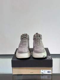 Picture of UGG Shoes _SKUUGGsz39-44LL110119917
